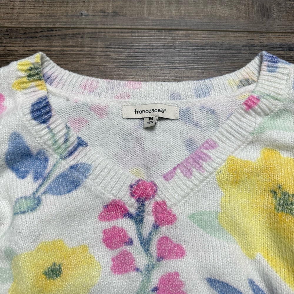 Francesca's Collections Floral V-Neck Sweater Multicolor Women's Size Medium - Picture 2 of 7